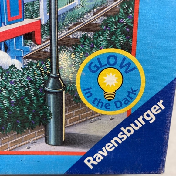 Ravensburger Thomas the Train Midnite ride Glow in the dark puzzle *READ* 2001 - Picture 7 of 12
